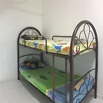Mount Austin Sky Oasis Homestay