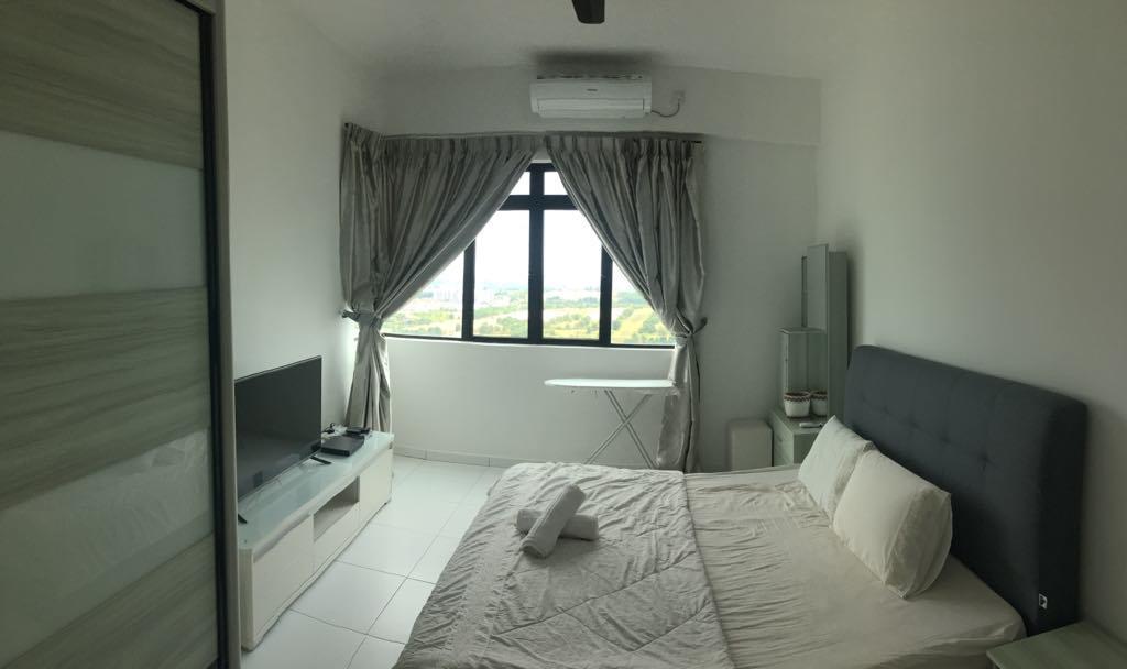 Mount Austin Sky Oasis Homestay *